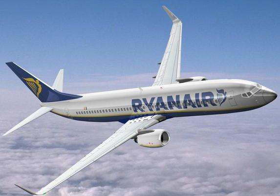Ryanair открывает базу на Кипре